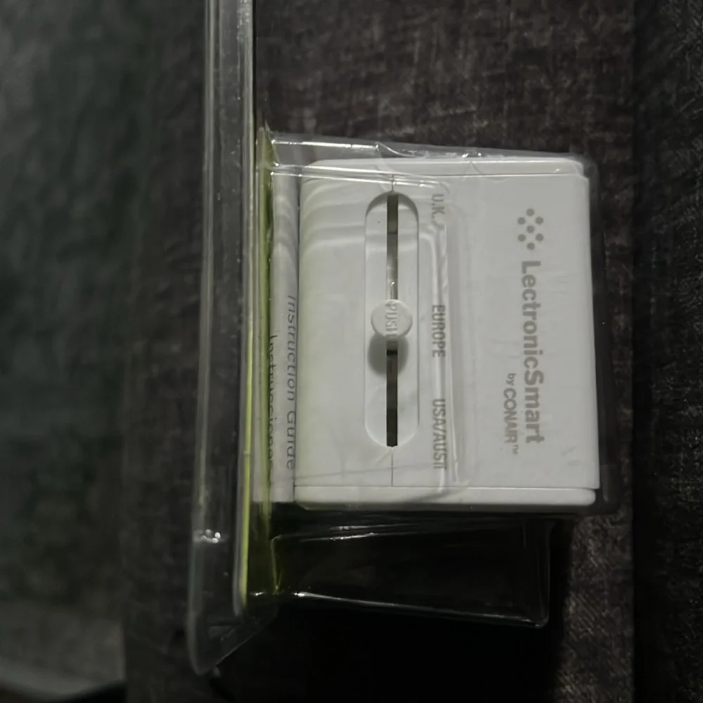 LectronicSmart by CONARAll-in-One Adapter with built-in USB port